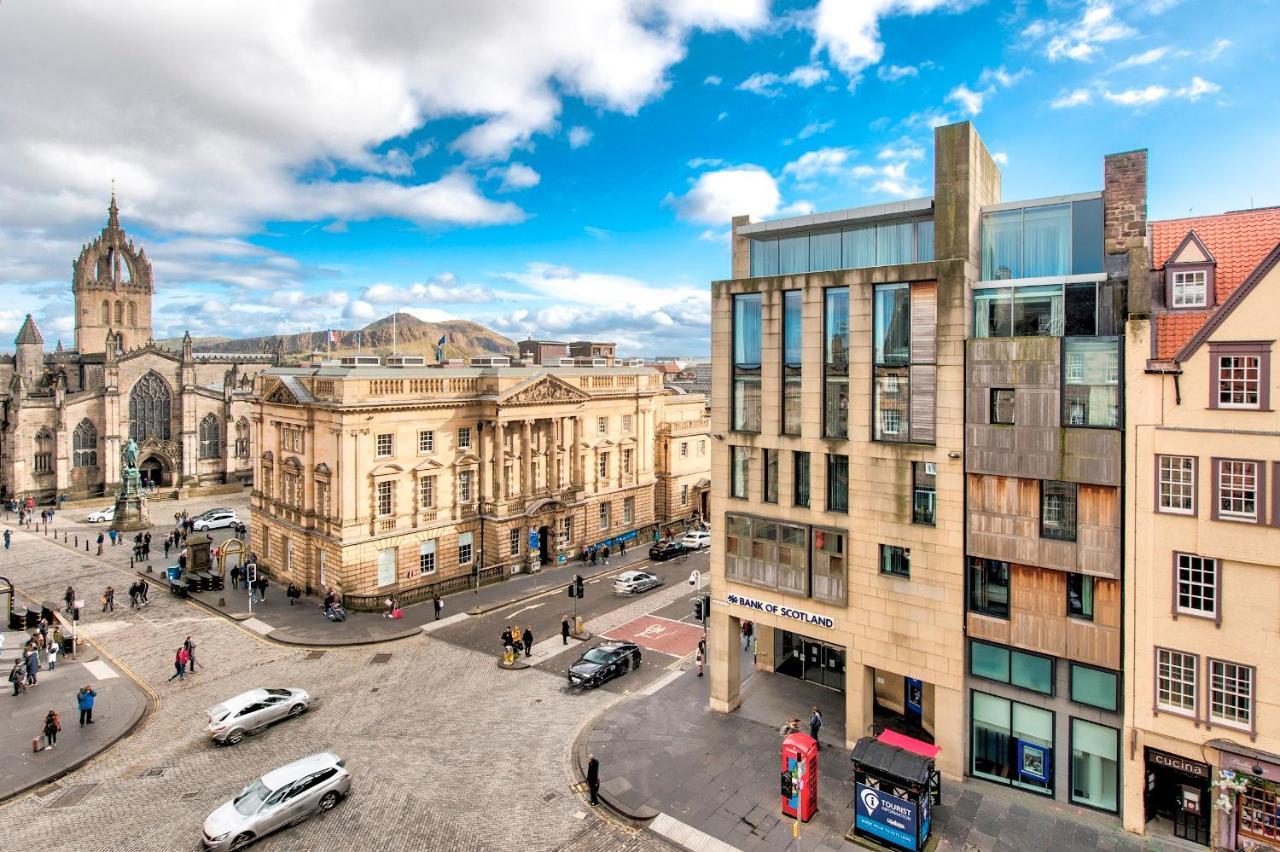 Ferienwohnung Pass The Keys Modern 3 Bed Flat On The Historic Royal Mile EDI Exterior foto
