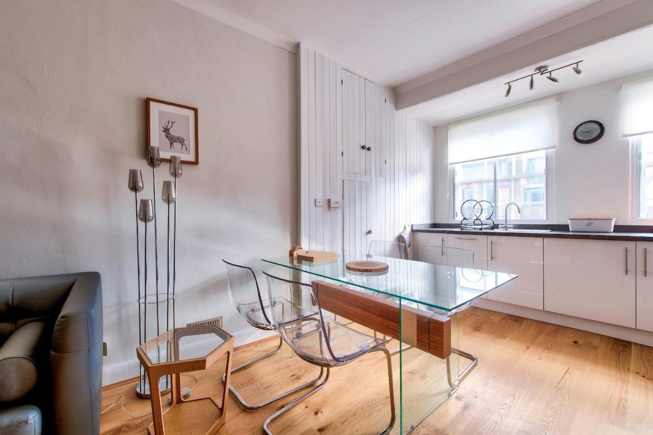 Ferienwohnung Pass The Keys Modern 3 Bed Flat On The Historic Royal Mile EDI Exterior foto